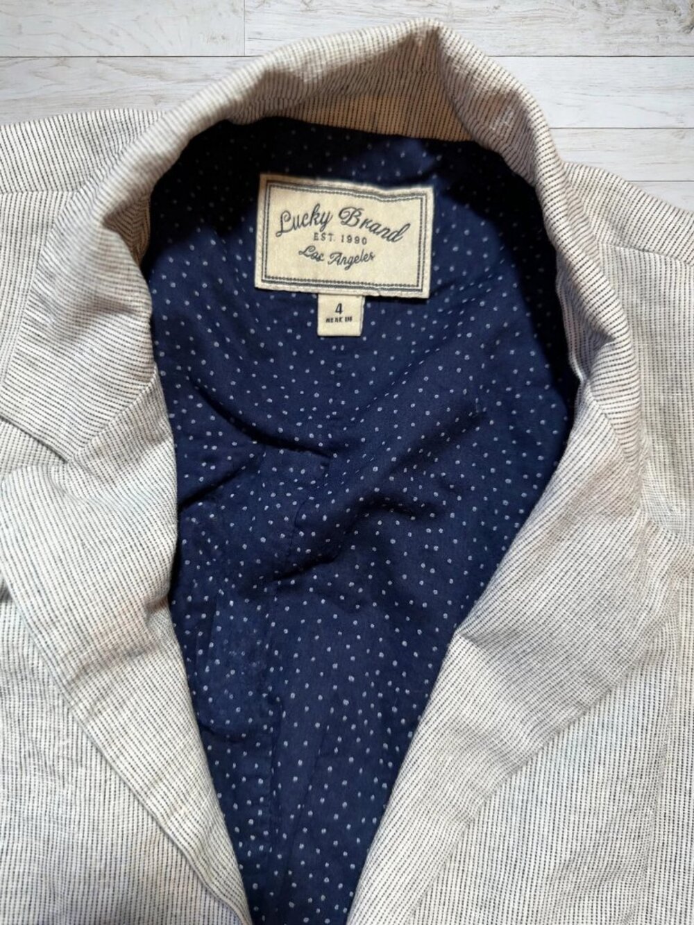 Lucky Brand Blazer Womens 4 Blue White Pinstripe Polka Dot Lining Jacket - Picture 2 of 6